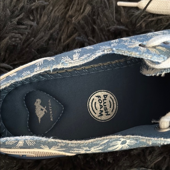 Rocket Dog Blue Floral Sneakers - Picture 5 of 5